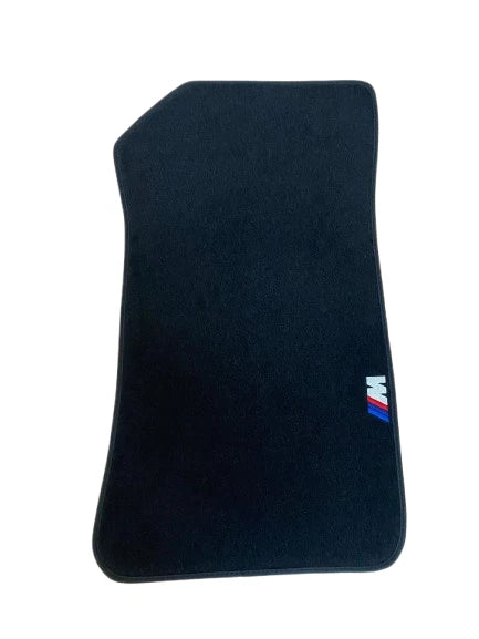 Tapis de sol noir velours sur mesure – BMW Série 1 E87 (2007-2010)