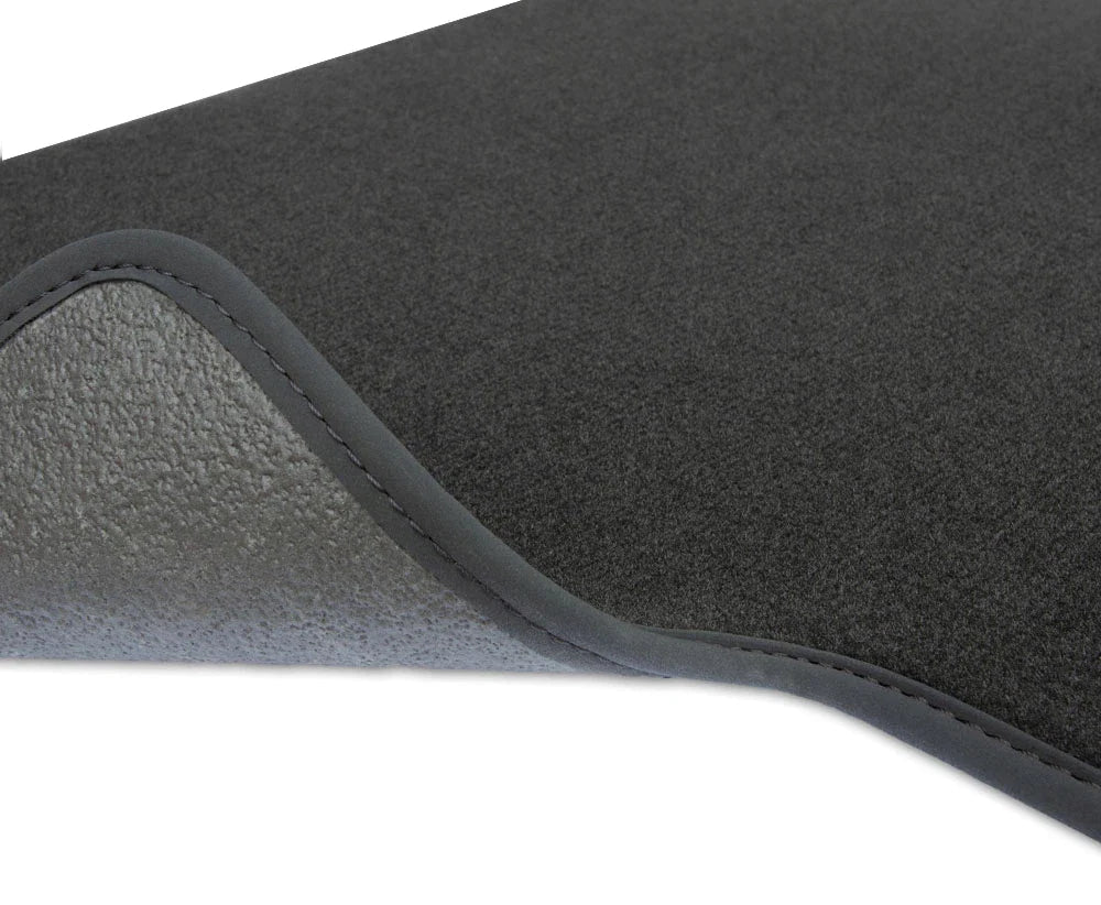 Tapis de sol en velours RST PARTS Premium pour Peugeot 208 2012-2019 - rst-parts