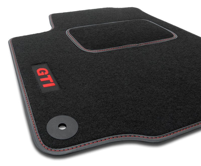TAPIS DE SOL VELOUR GTI VW POLO IV 2001-2009 rond fixation